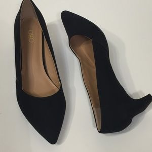 NWOT, CATO Black Faux Suede Pumps, 9M